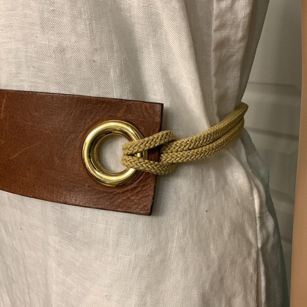 BRAVE Brown Leather Belt -  Size 30 🇨🇦